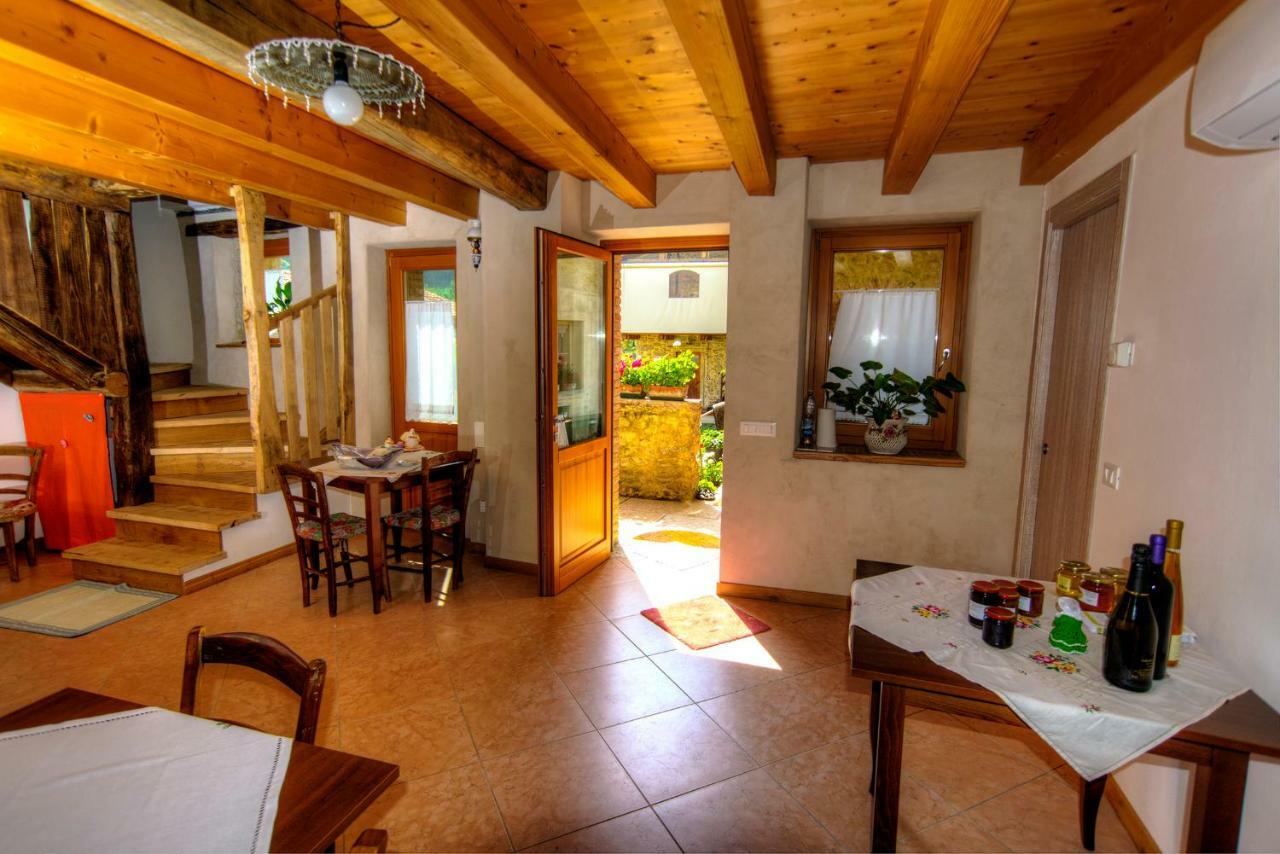Agriturismo "Antico Borgo" Маростика Екстериор снимка