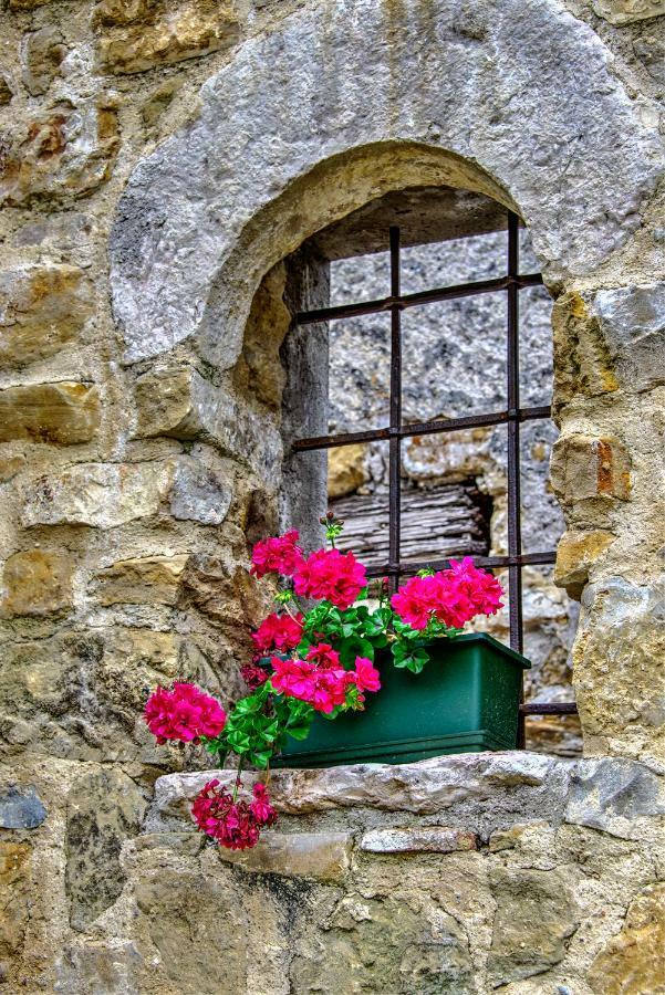 Agriturismo "Antico Borgo" Маростика Екстериор снимка